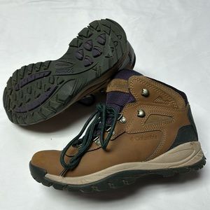Columbia Hiking Boots Waterproof Women’s 8.5